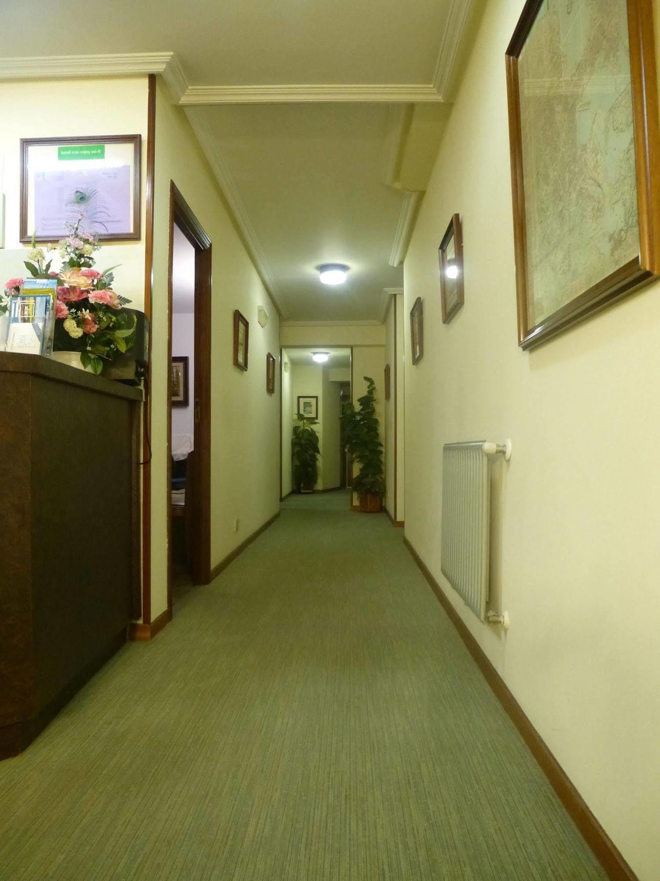 א-קורוניה Hostal Palas מראה חיצוני תמונה